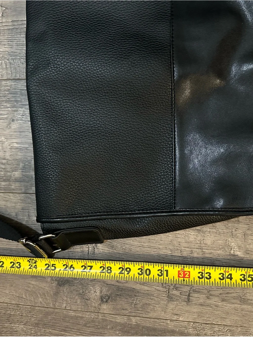 Black Men's Crossbody Messenger Bag - Minimal Leather Design
